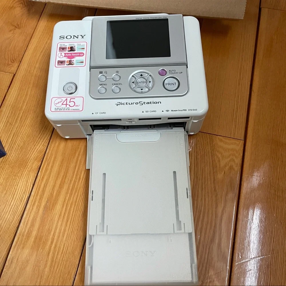 SONY Picture photo printer station DPP-FP90 bundle